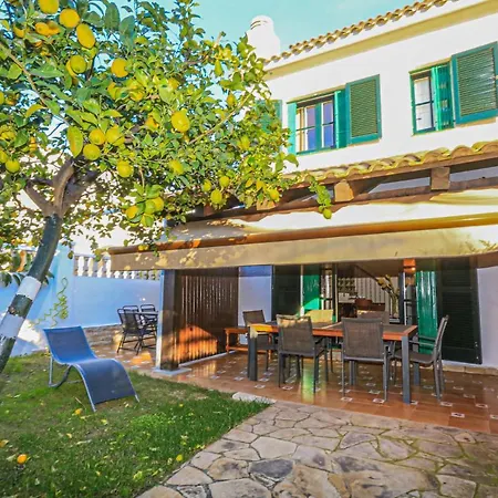 Calderon De La Barca Сasa de vacaciones Cambrils
