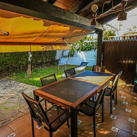 펜션 Litoral Costa Dorada - Calderon De La Barca *