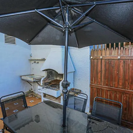 펜션 Litoral Costa Dorada - Calderon De La Barca 캠브릴스