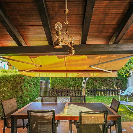 Calderon De La Barca - Only Families Holiday home
