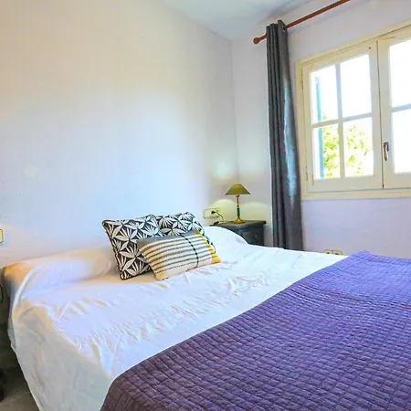 Calderon De La Barca - Only Families Holiday home *